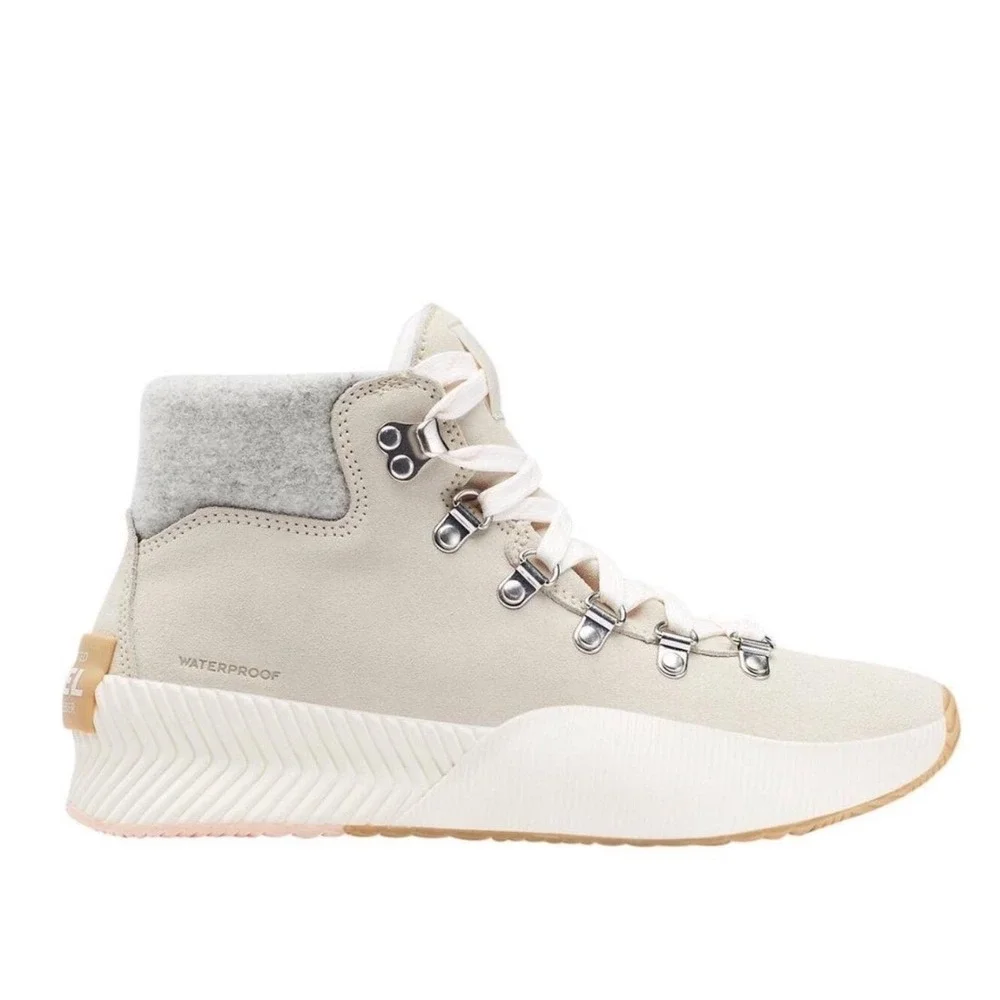Sorel Out N About III Conquest Boot Chalk Sea‎ Salt Waterproof Hiking Womens 7.5